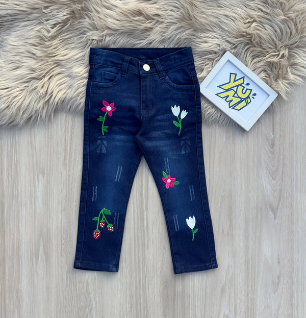 Girls-flower-embroidery-jeans