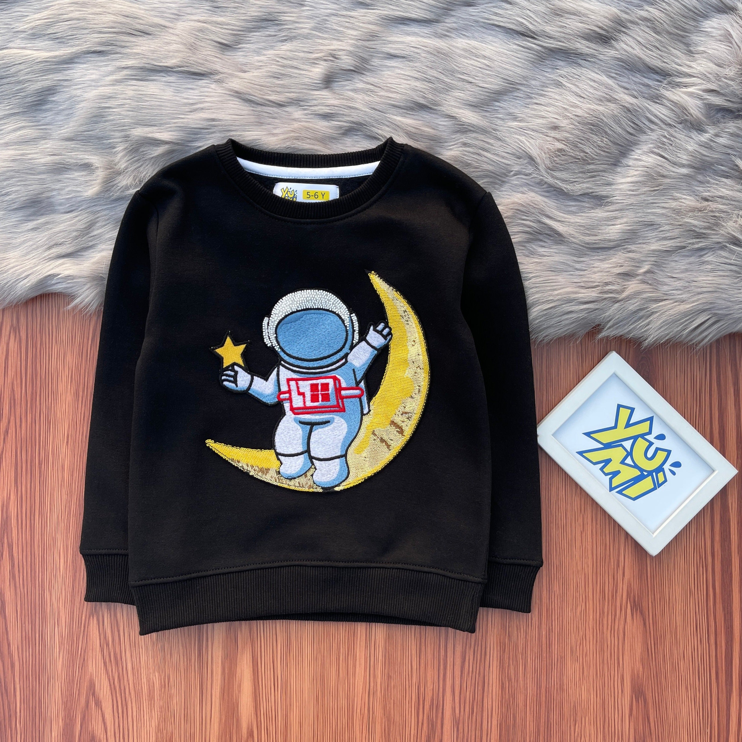 Astronaut sweatshirt clearance